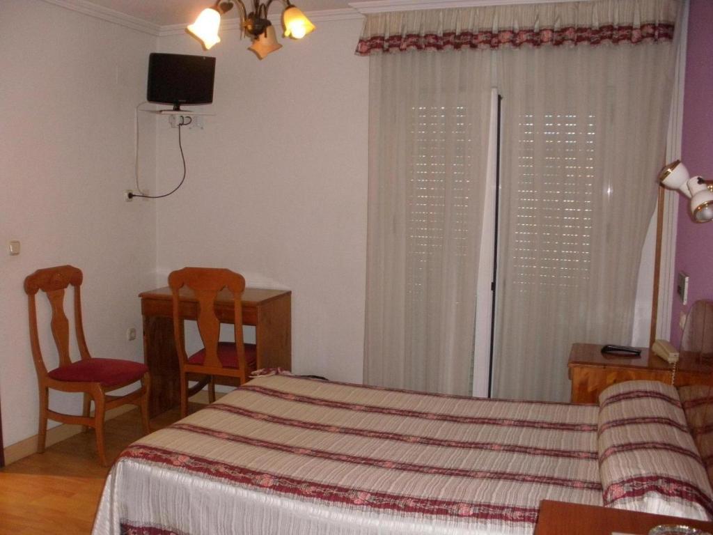 Hostal Virgen Del Villar Laguna de Duero Pokój zdjęcie