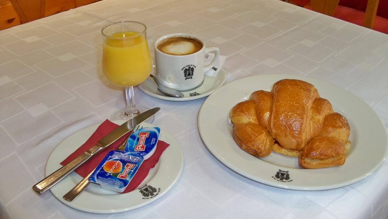 Hostal Virgen Del Villar Laguna de Duero Zewnętrze zdjęcie