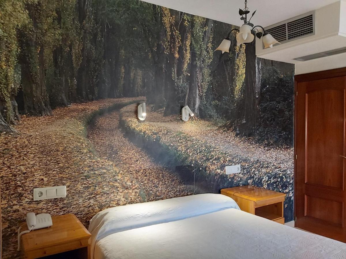 Hostal Virgen Del Villar Laguna de Duero Zewnętrze zdjęcie